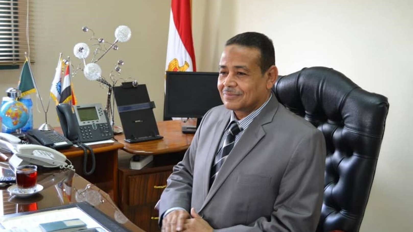 الدكتور عبداللطيف طه الكردي