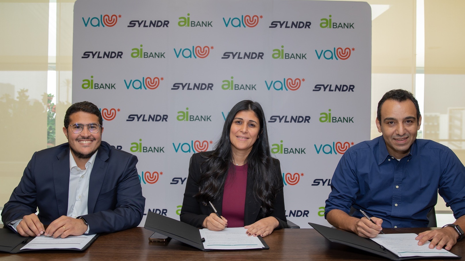 توقيع اتفاق الشراكة