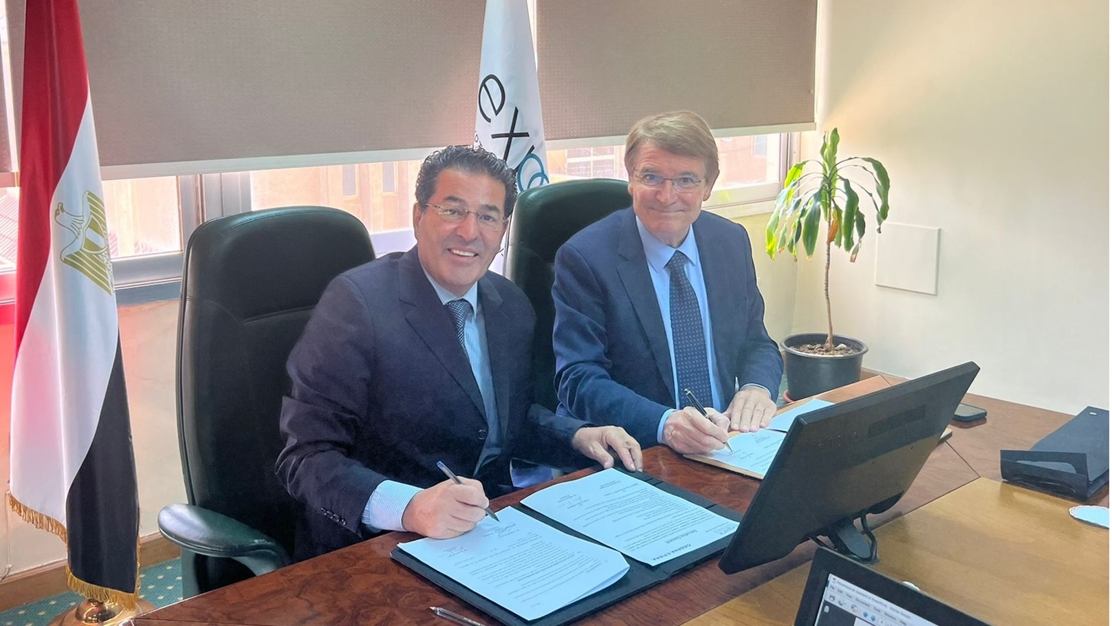 مذكرة تفاهم بين اكسبولينك وهيئة معارض ريمني