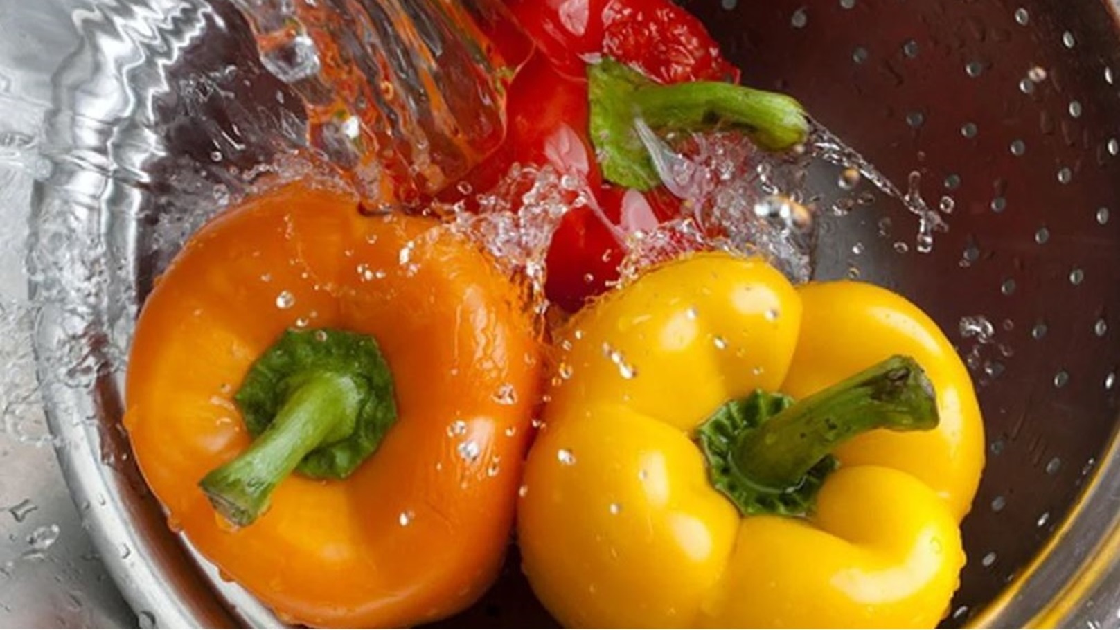 غسل الخضروات