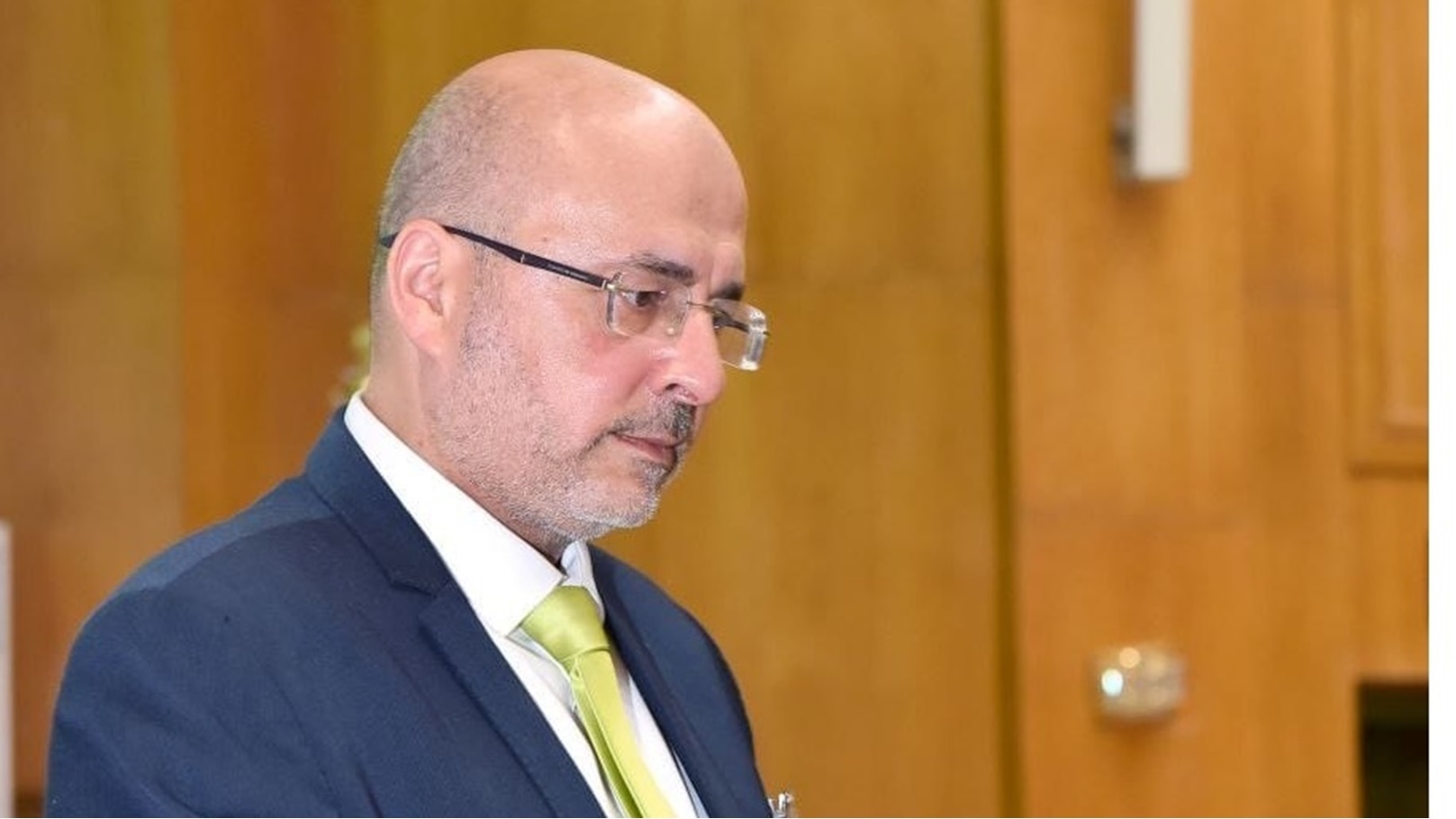 الدكتور محمد أنور