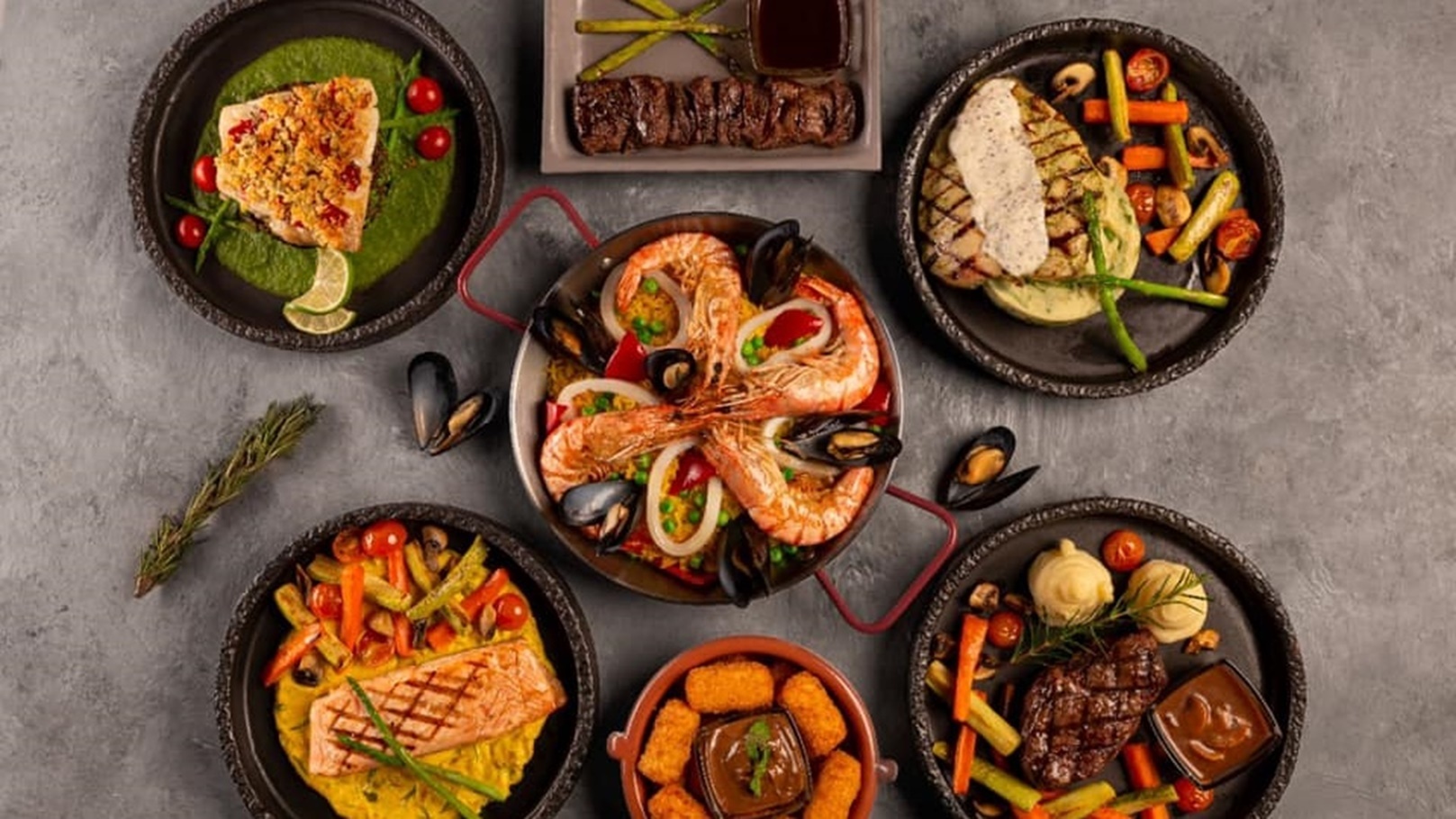 باييلا الاسبانية