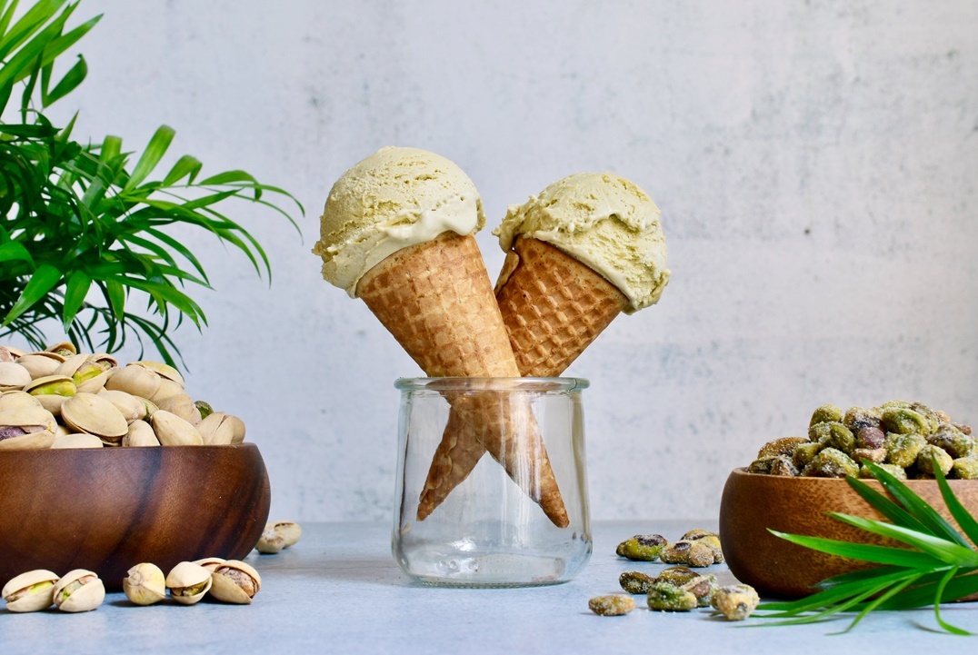 pistachio-ice-cream-2021-09-01-15-18-35-utc