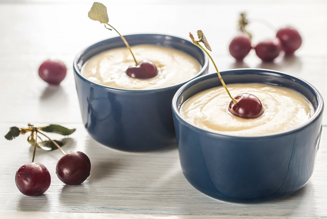 custard-with-cherries-2021-08-26-17-14-57-utc