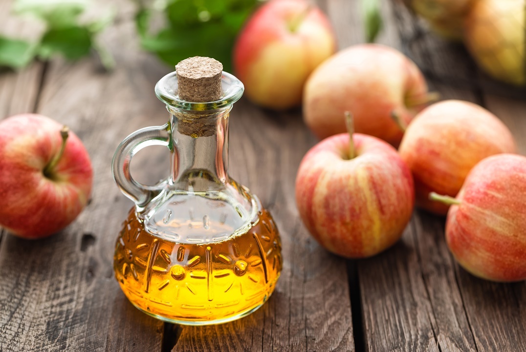 apple-cider-vinegar-2021-08-26-17-20-48-utc