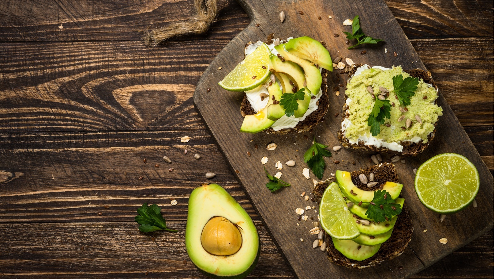 Avocado Cream Cheese Sandwich
