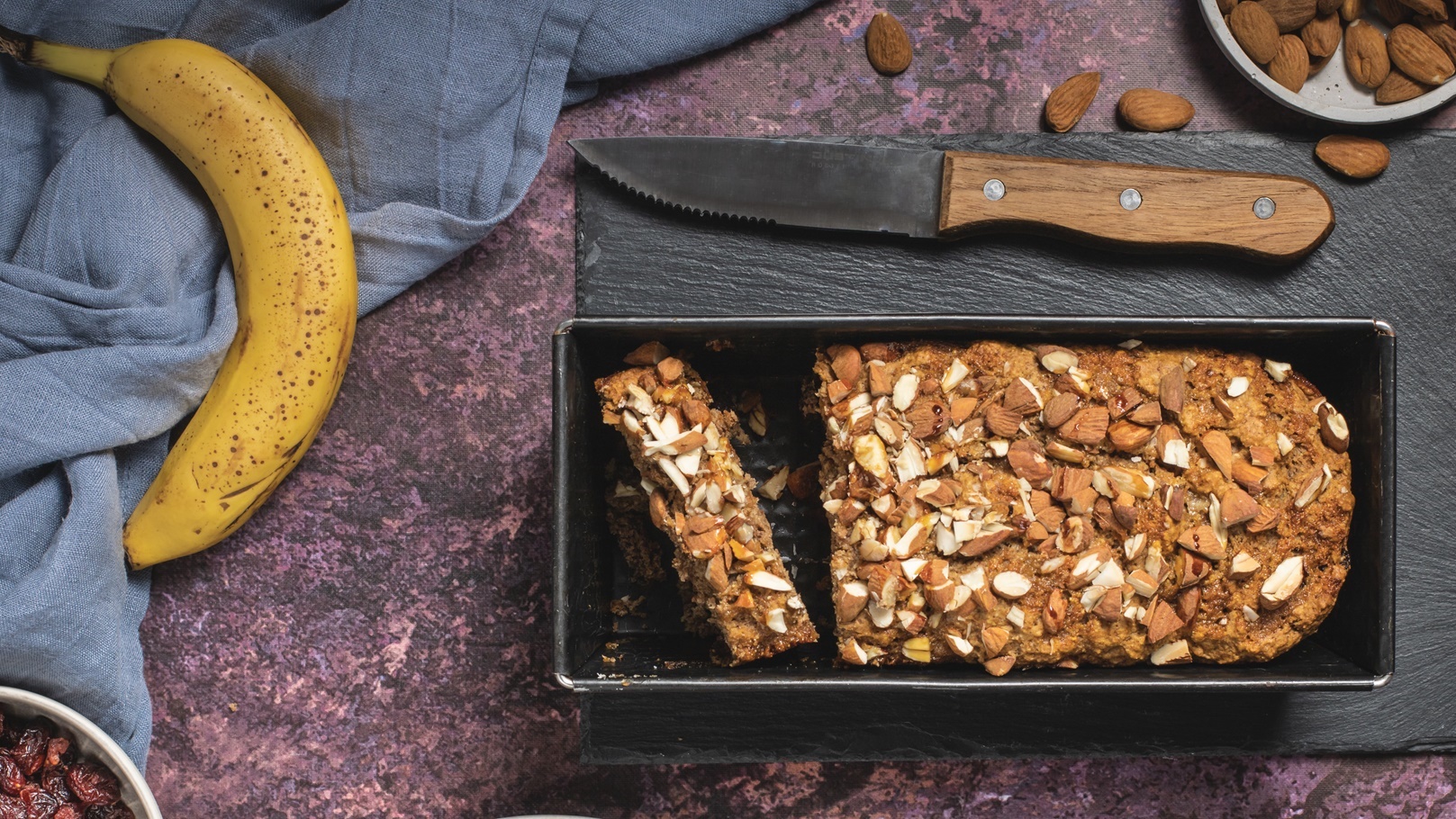 vegan-banana-bread-2021-11-11-18-02-36-utc