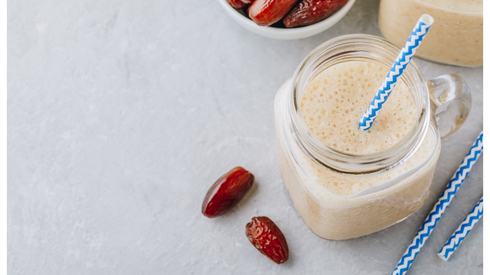 banana-and-date-fruit-smoothie-or-milkshake-in-gla-2021-08-26-16-01-20-utc