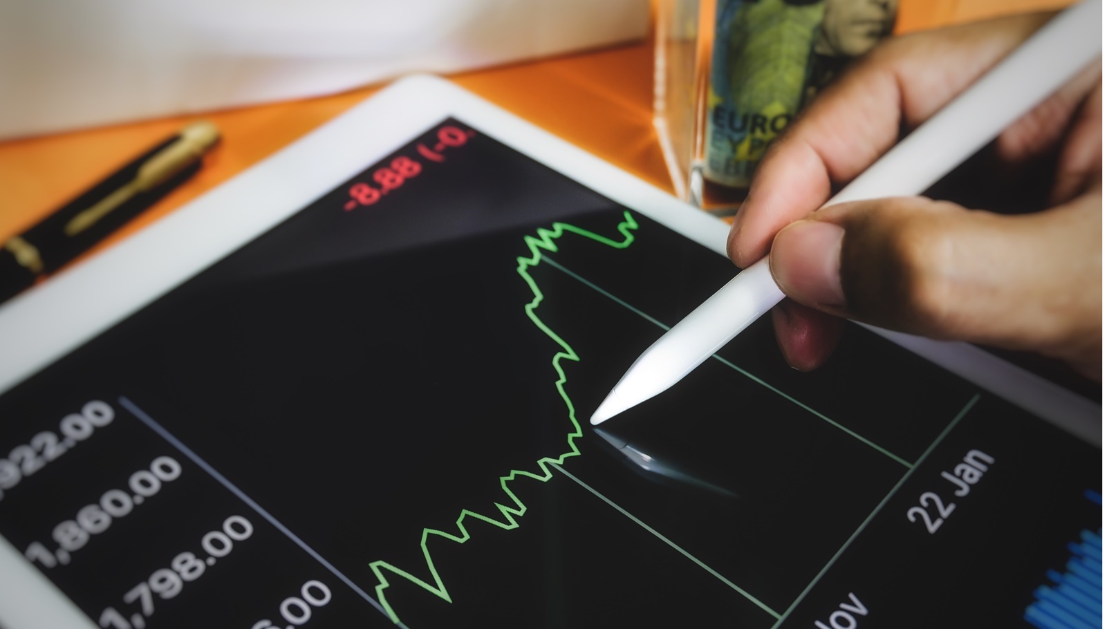 stock-market-2021-08-30-19-30-00-utc