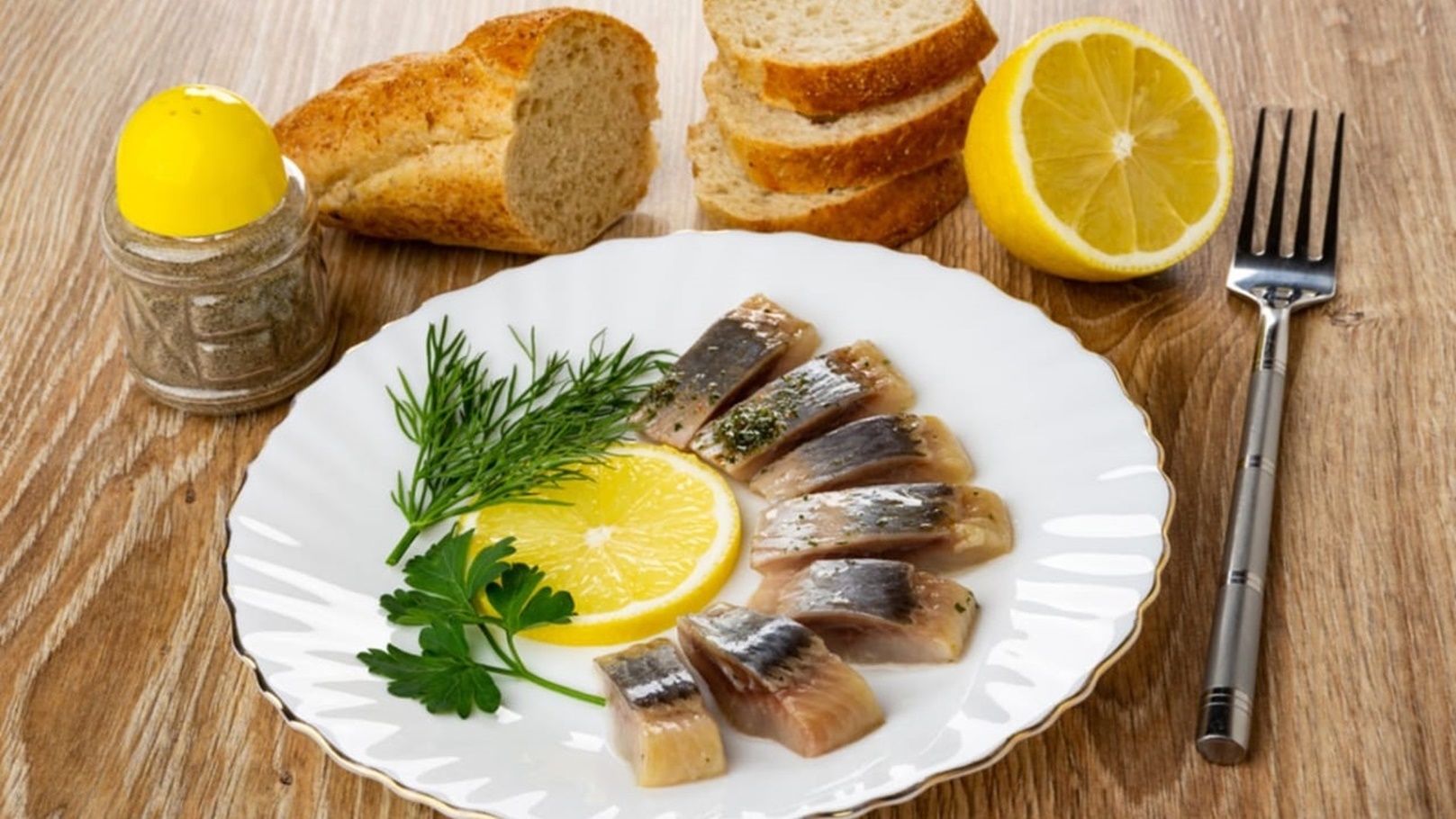 رنجة بالعسل والليمون