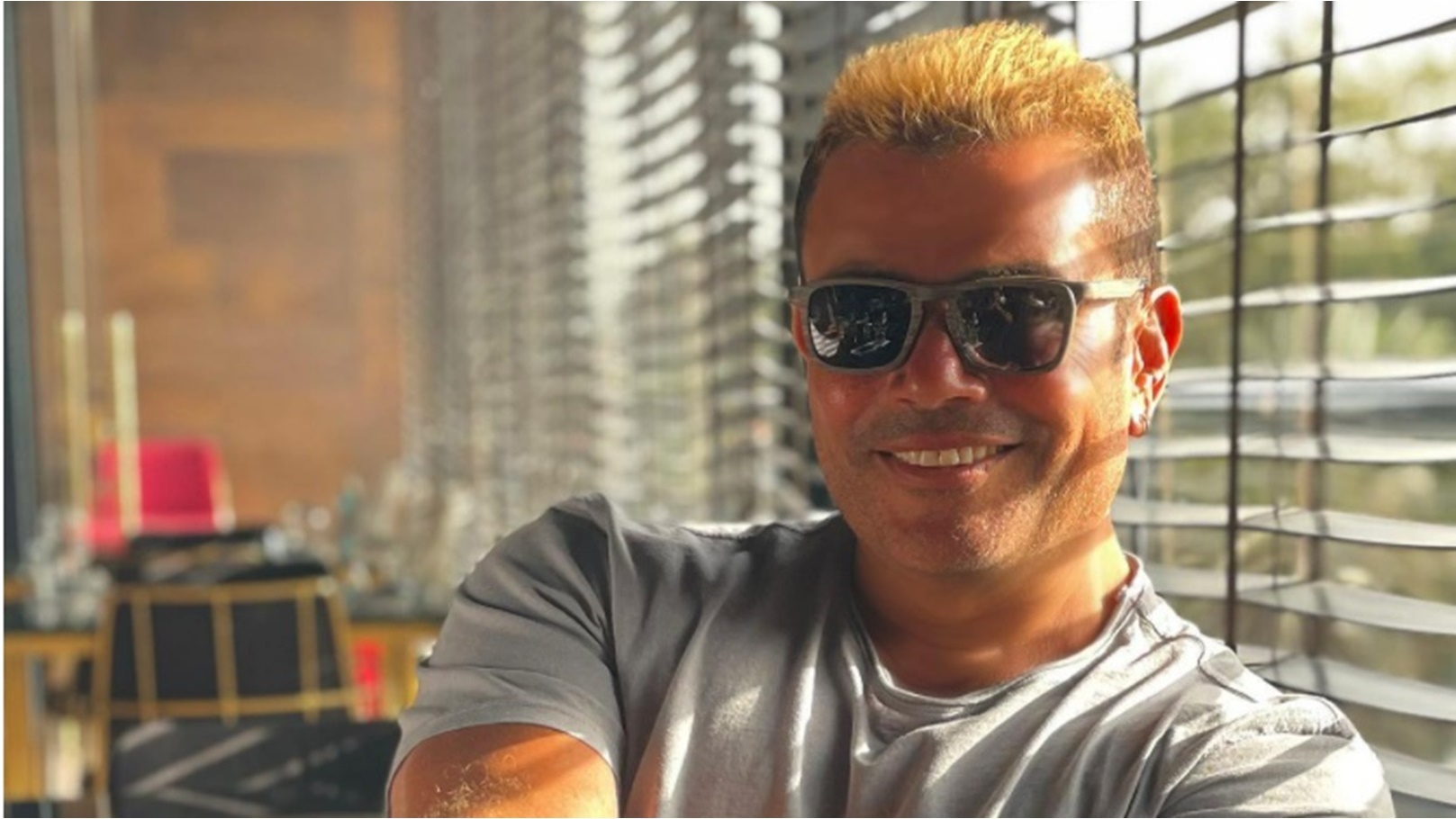 عمرو دياب في مطعم PIER 88