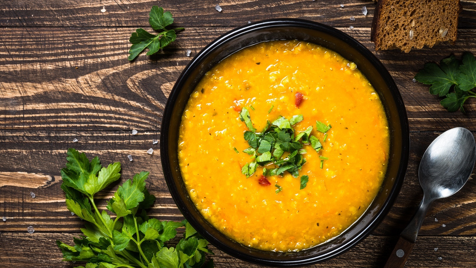 شوربة العدس