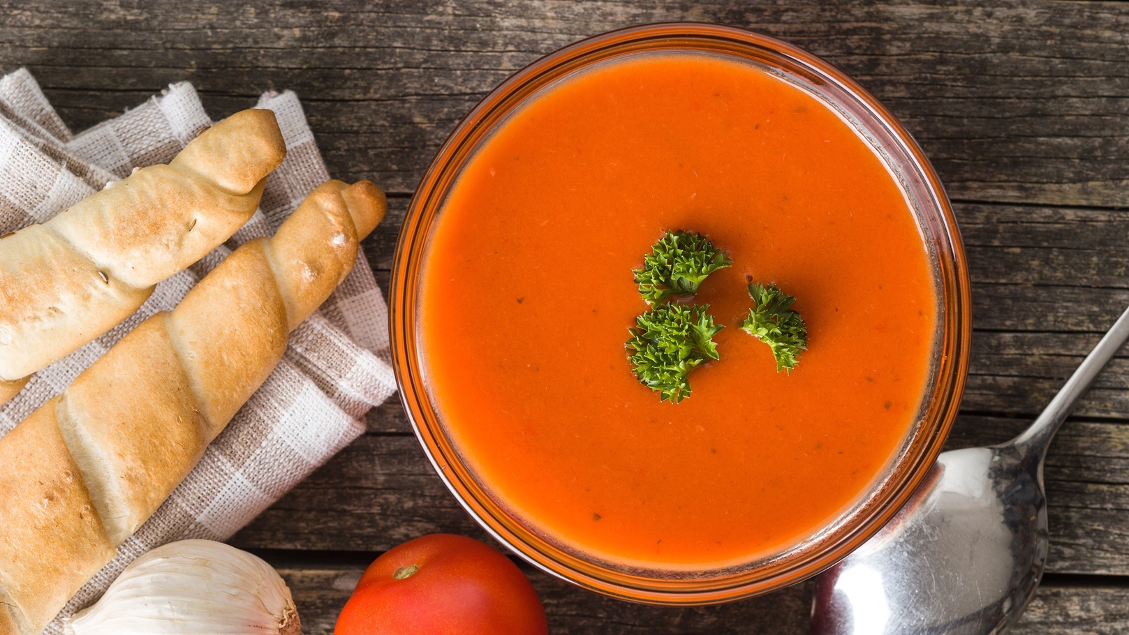 شوربة الجازاباتشو الإسبانية الباردة