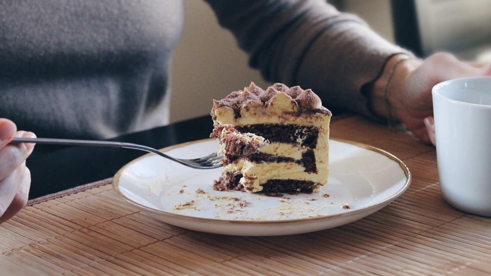 طريقة عمل جاتوة الأناناس