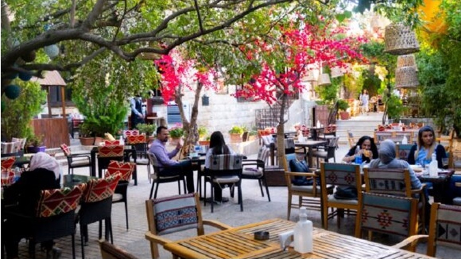 106427155_2698587470242174_1543424103143108796_o-580x408