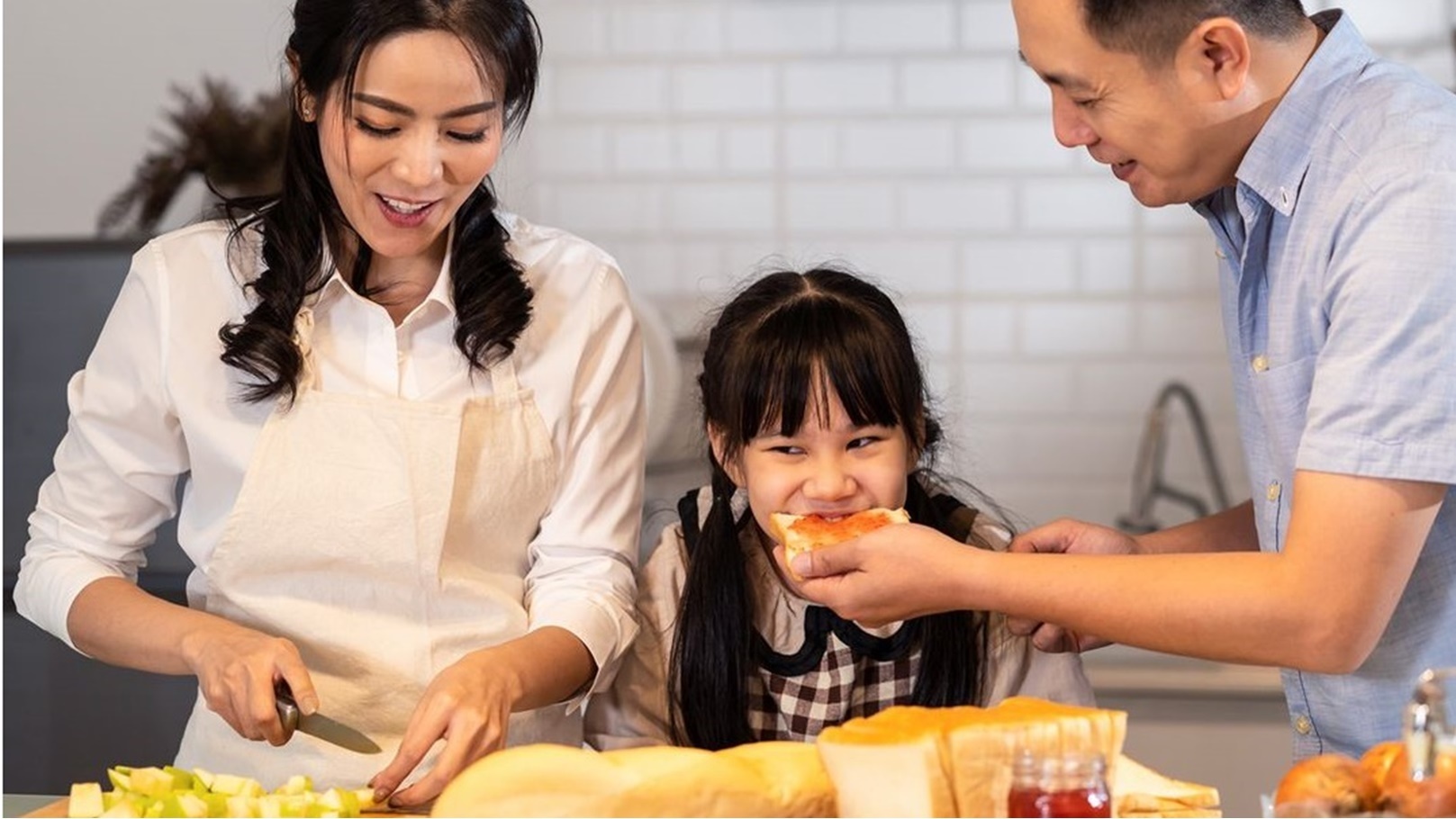 طريقة عمل توست الروست بيف المدخن