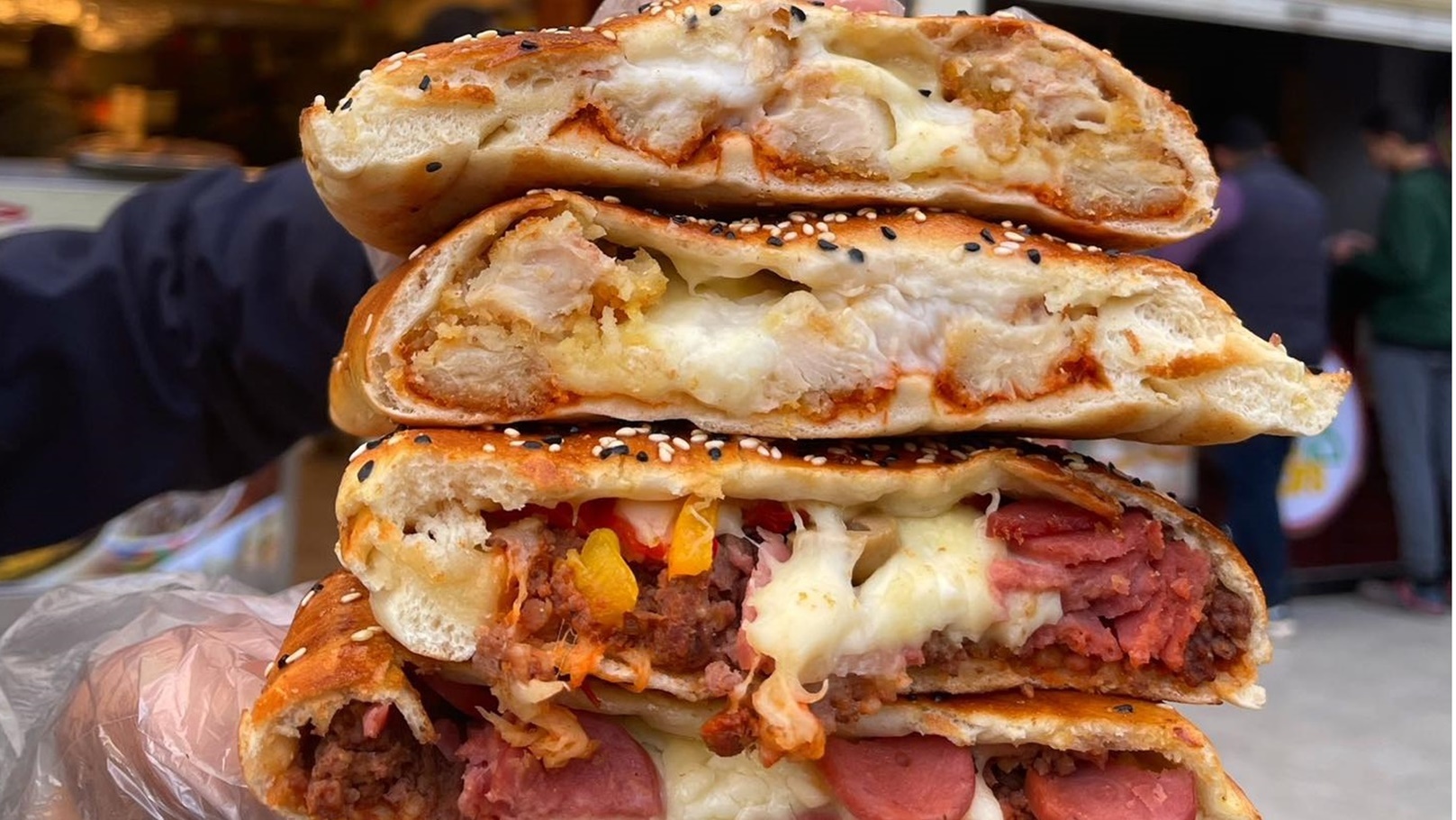 324588470_862119531765179_9035514351765539671_n