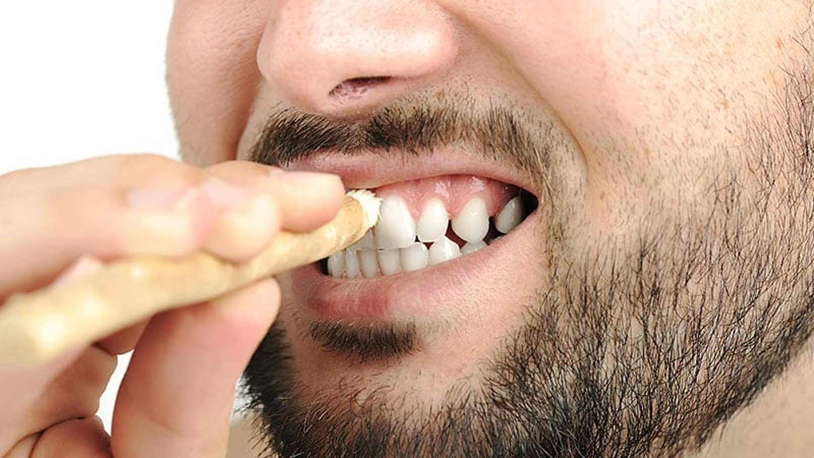 فوائد السواك الصحية