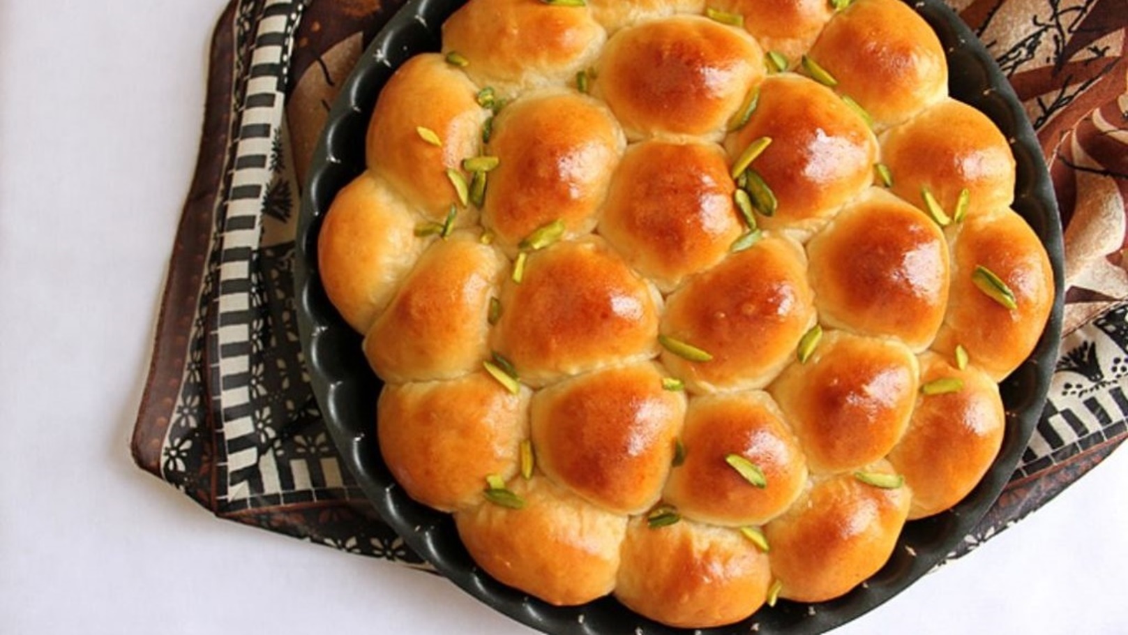 طريقة عمل خلية النحل بالقرفة