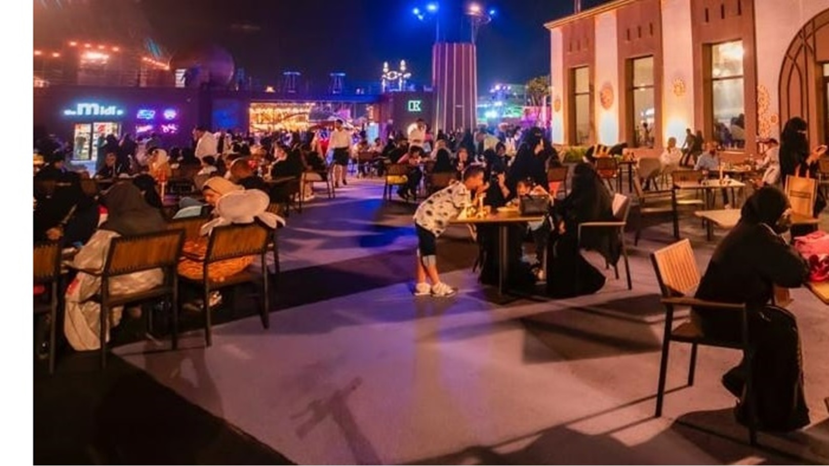 أجواء ساحرة في مطعم كازاكاد