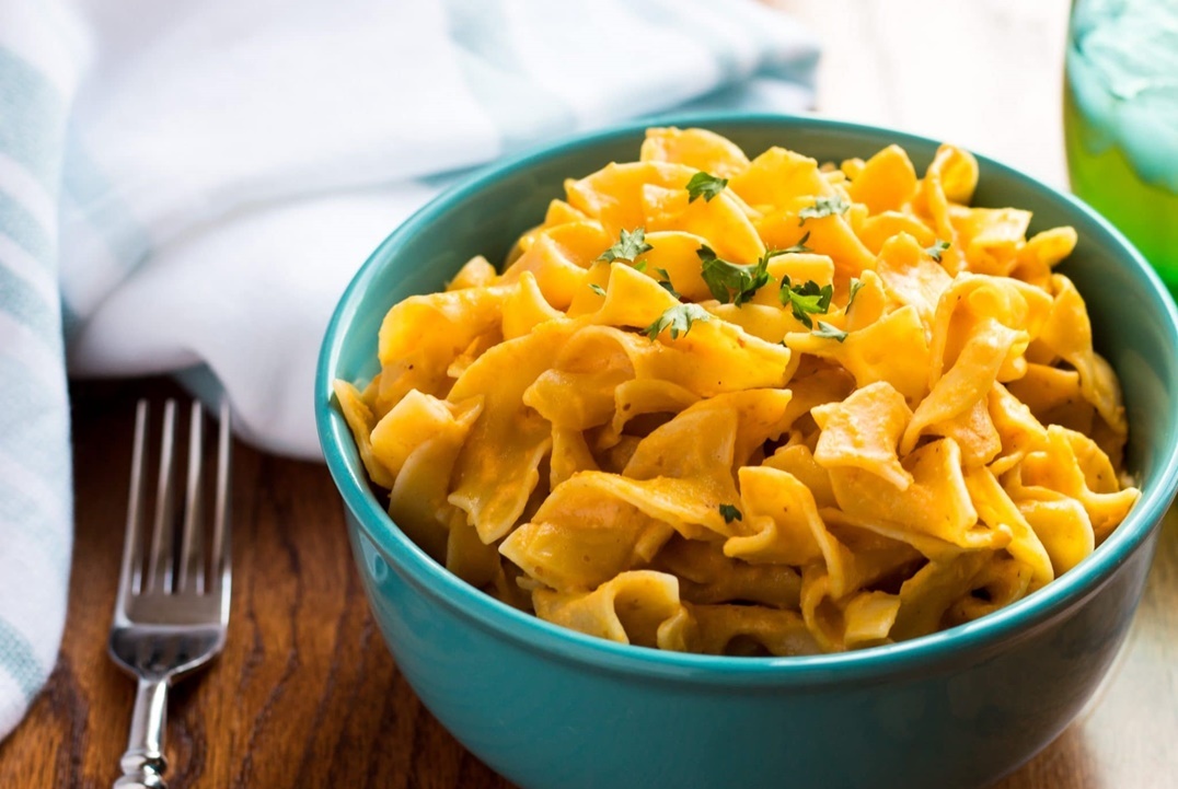 اندومي في المنزل