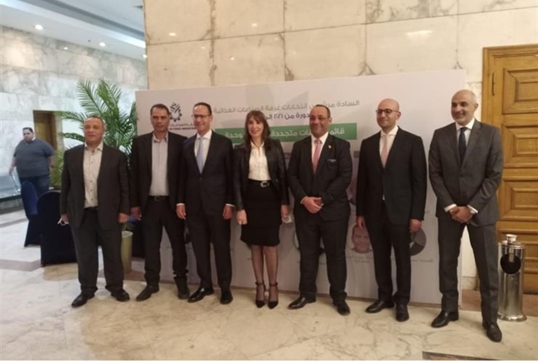 اشرف الجزايرلى رئيس غرفة  الصناعات الغذائية