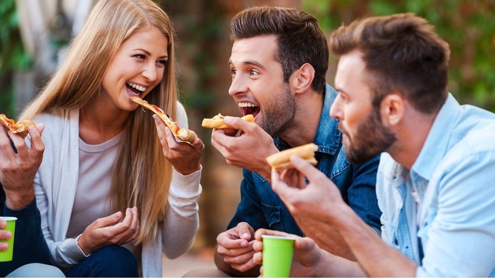 طريقة عمل بيتزا الجبن على الفحم