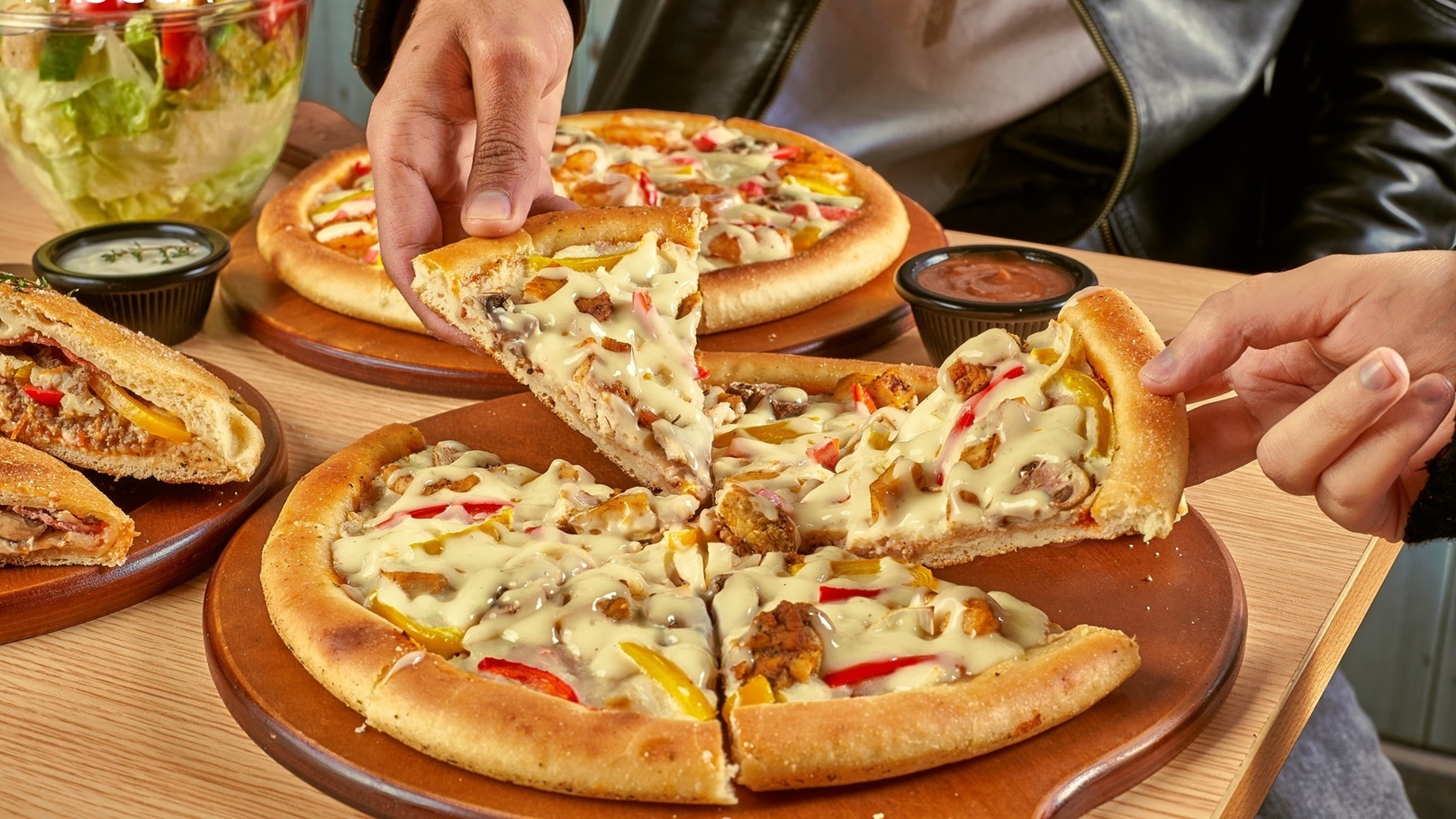 303105936_190760206643855_4014019075639146301_n