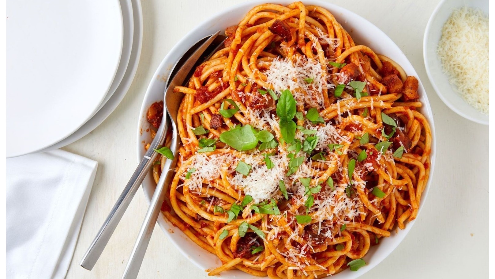 طريقة عمل المكرونة بصوص البيستو