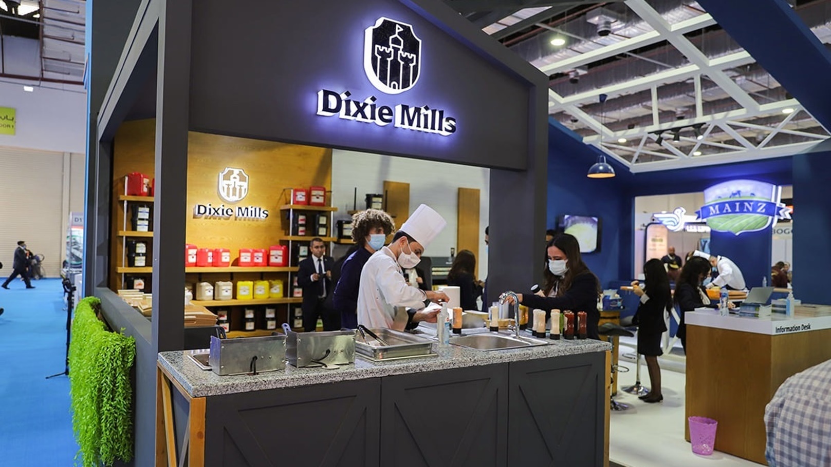 معرض كافيكس