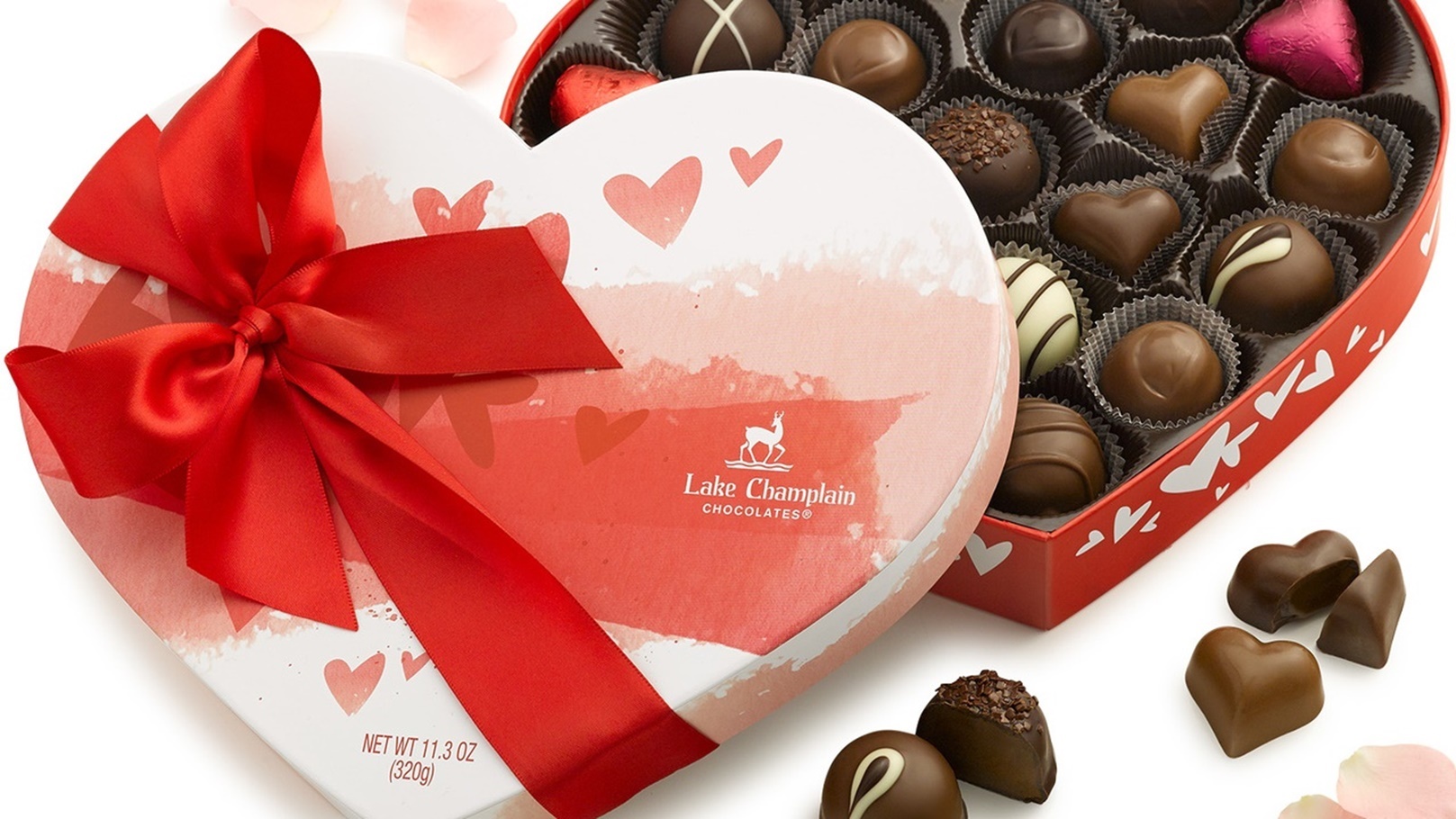 valentines-day-grand-heart-gift-box3__13026.1643899304