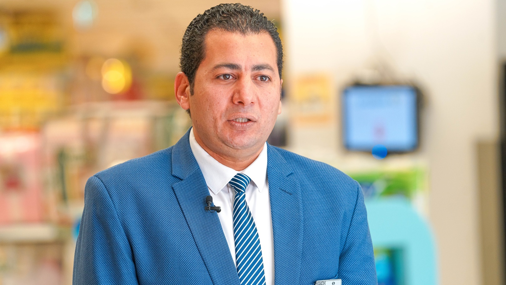 الدكتور أسامة البكري