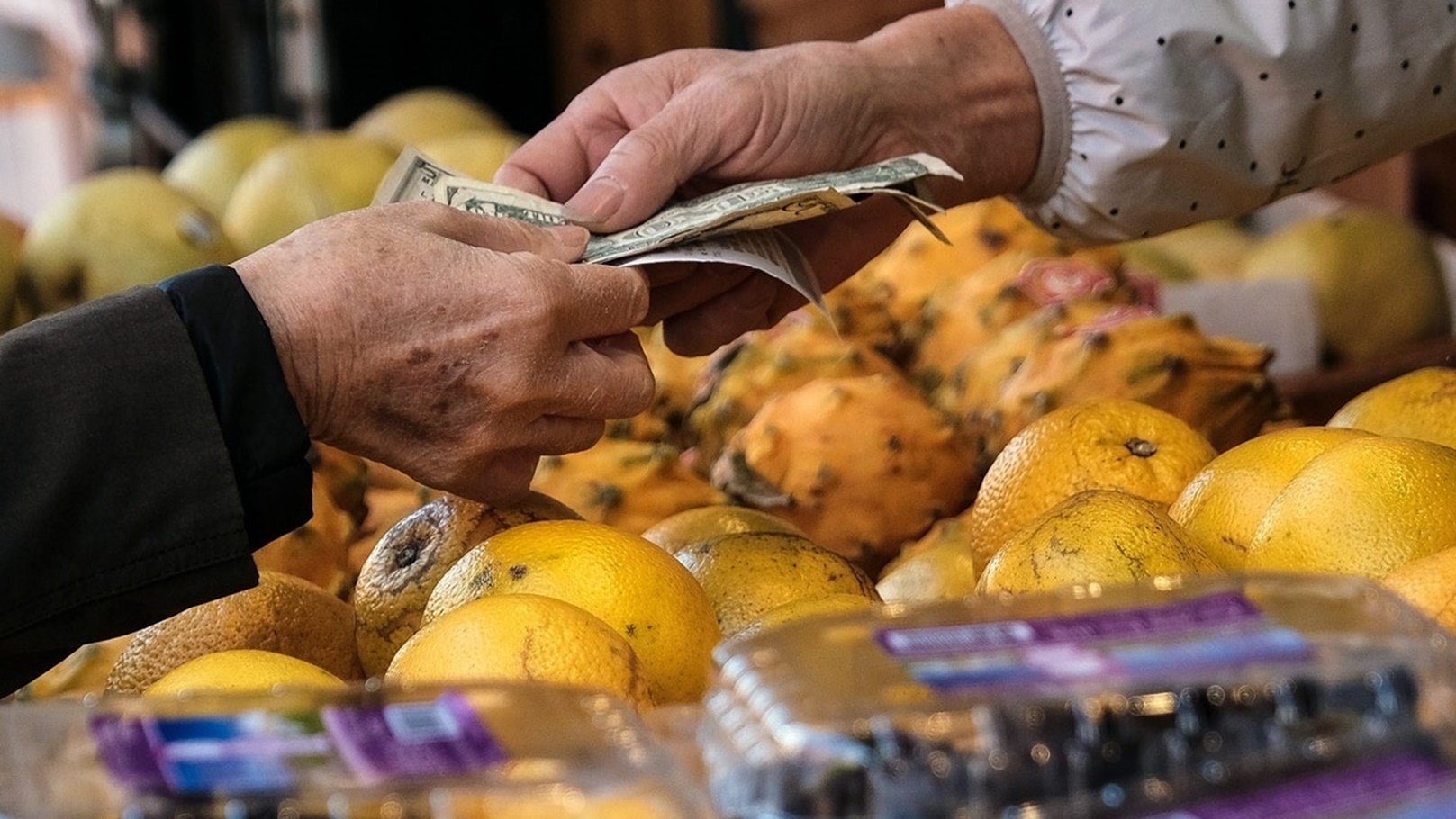 GettyImages-1351534751-Inflation-US-Prices-e1636571507218