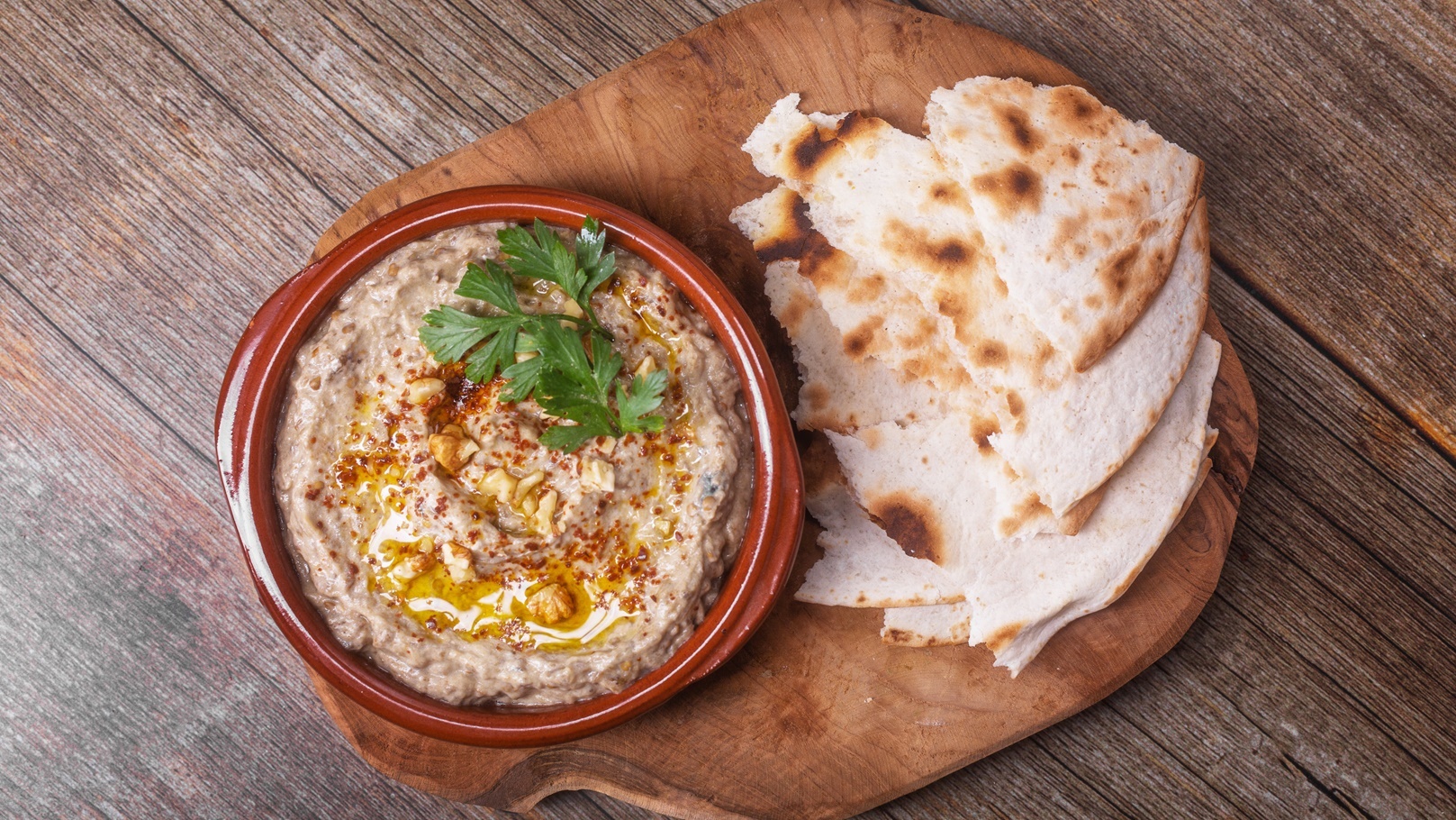 فتة الباذنجان والبطاطس