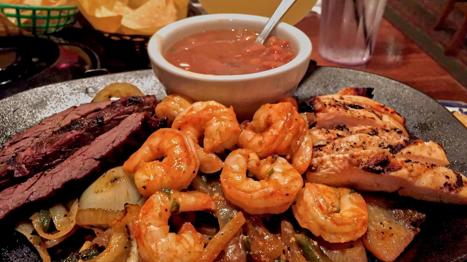 طبق فاهيتا الجمبري