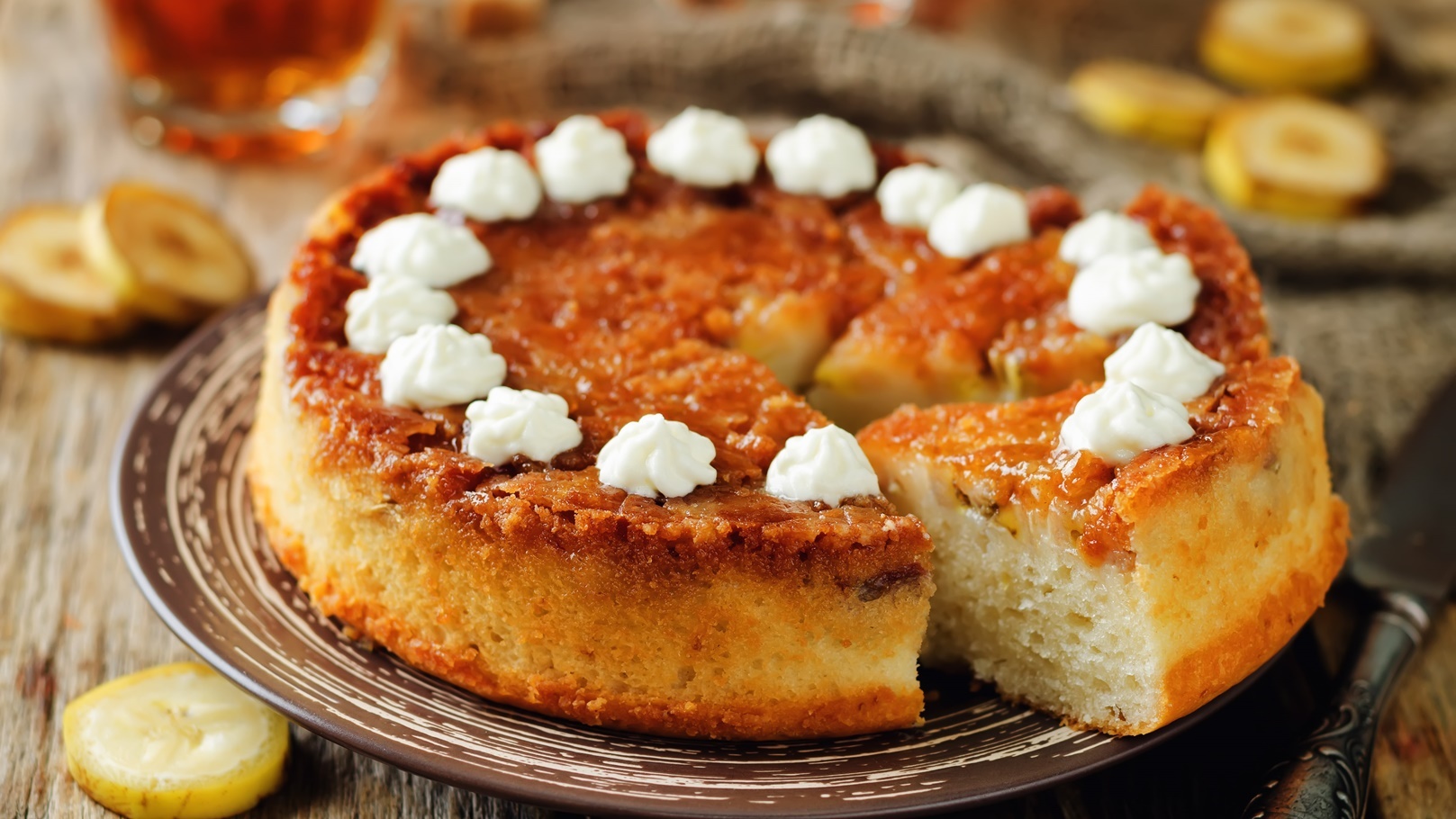 كيكة الحليب الساخن