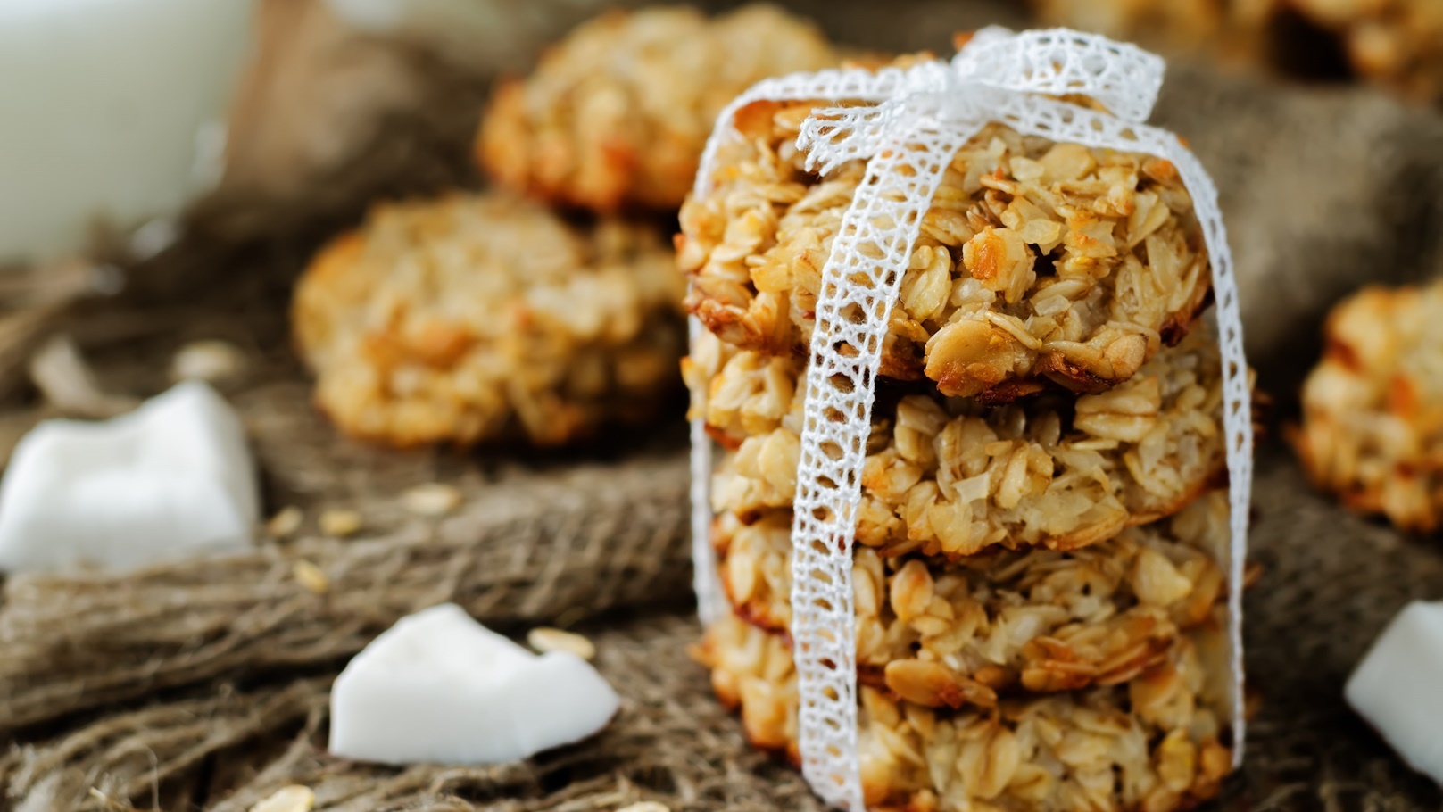 oatmeal-coconut-cookies-2021-09-01-04-34-13-utc
