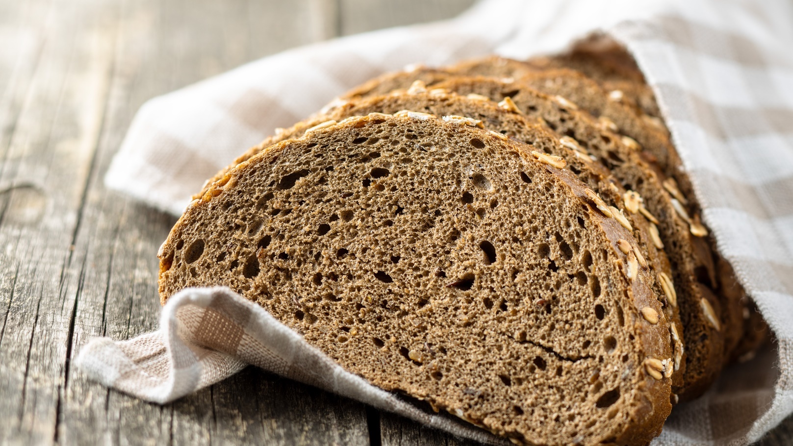 عيش الشوفان