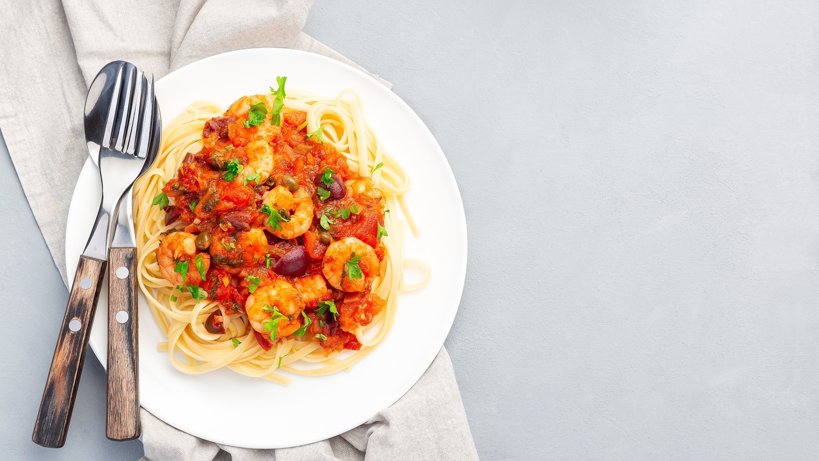 طريقة عمل الجمبري بصوص الكاري