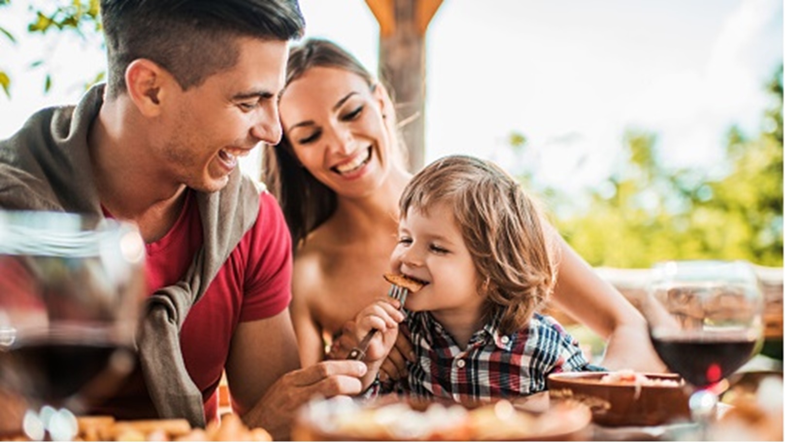 خروجة العيلة