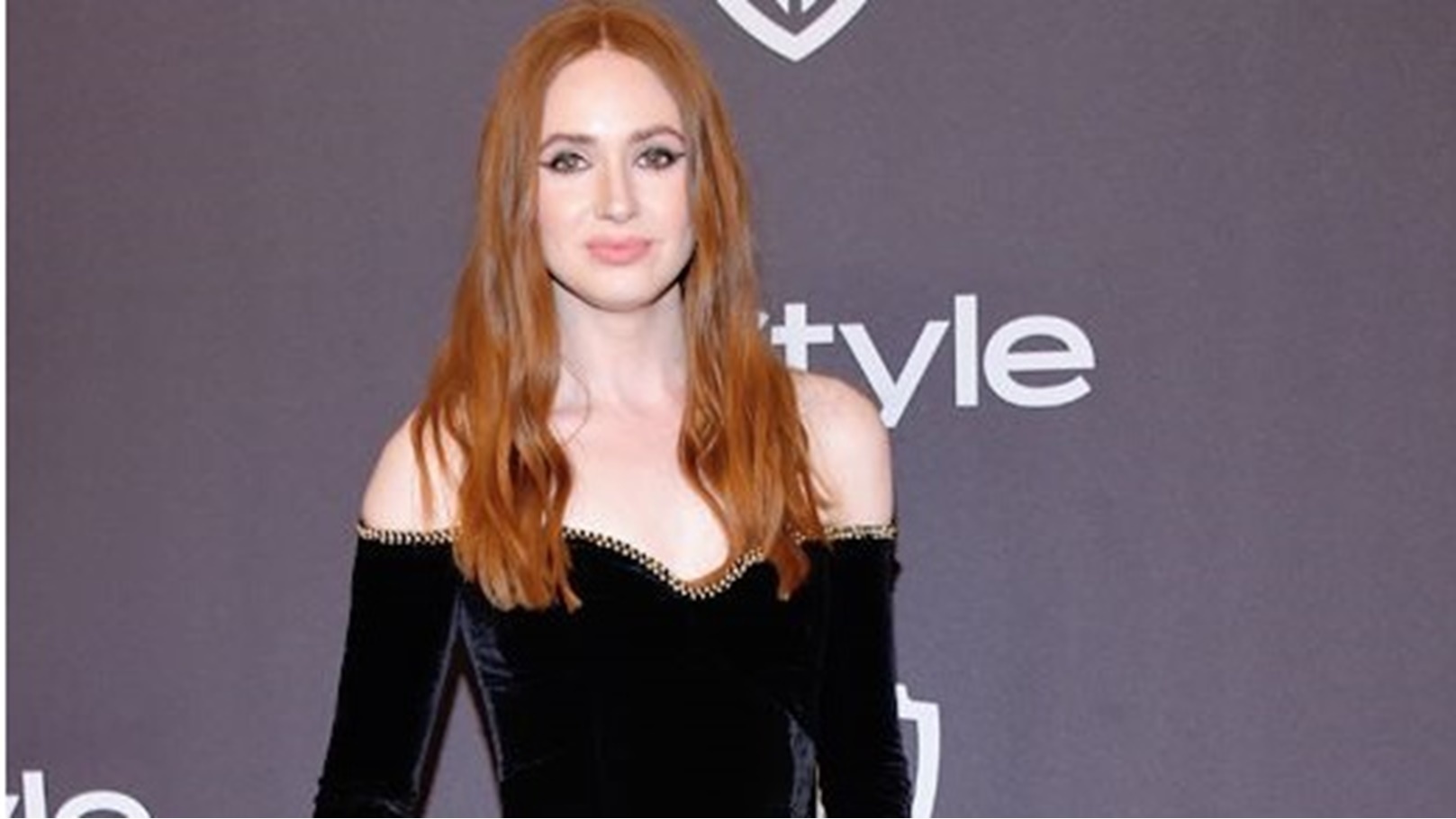 النجمة Karen Gillan