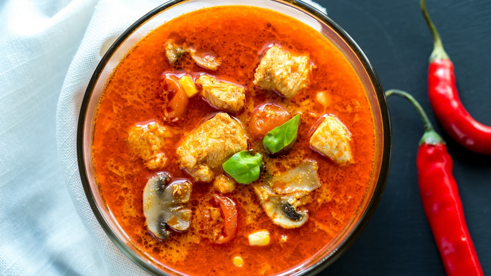 كاري الدجاج الأحمر 2