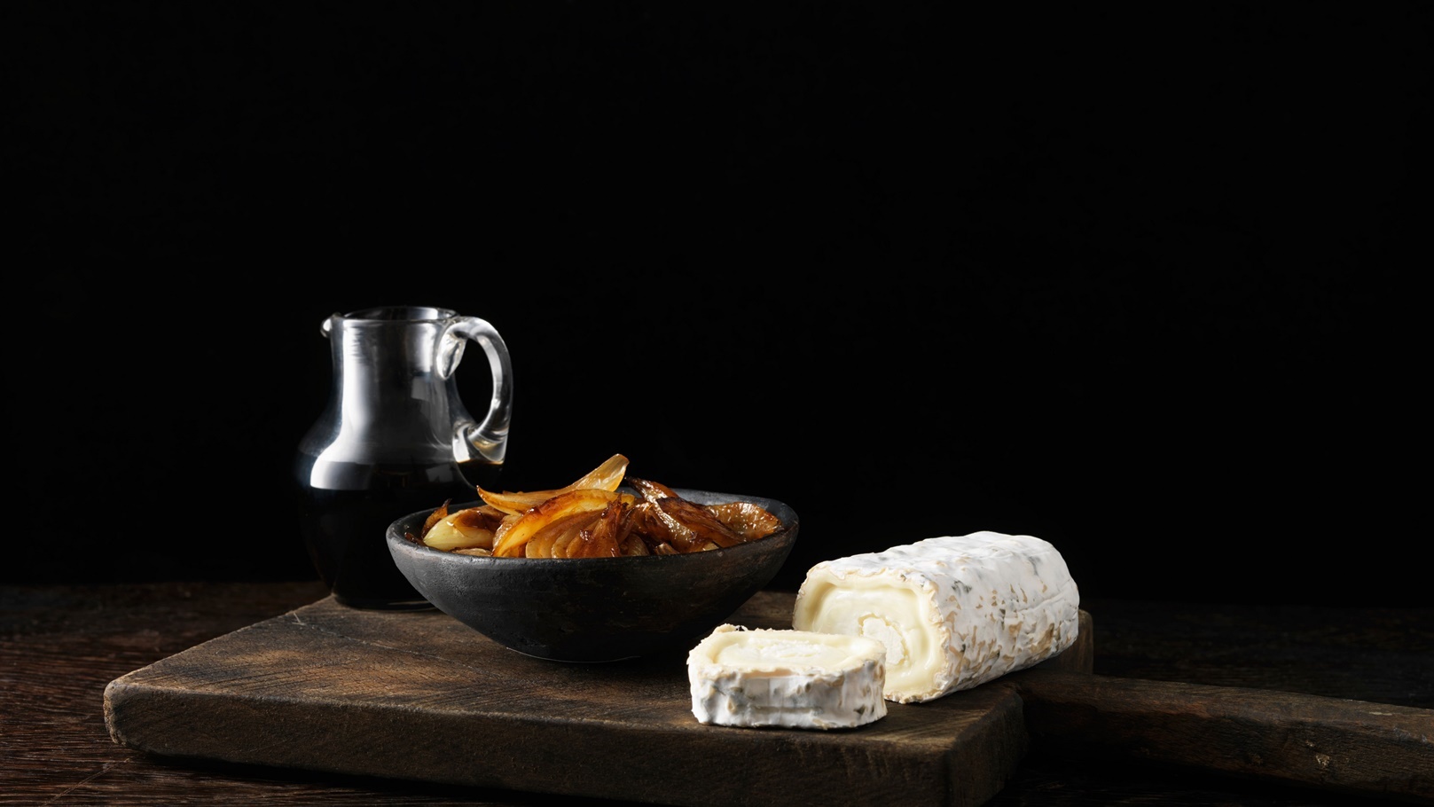 البصل بالجبن والسيدر 1