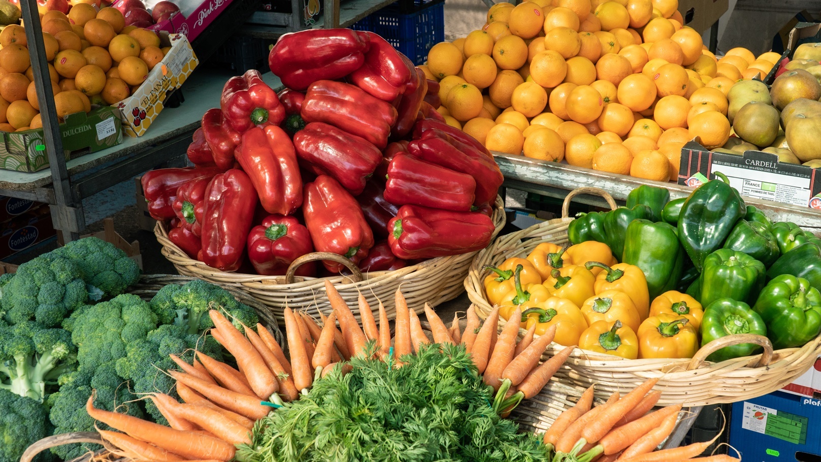 fresh-fruits-and-vegetables-2021-08-28-18-34-55-utc