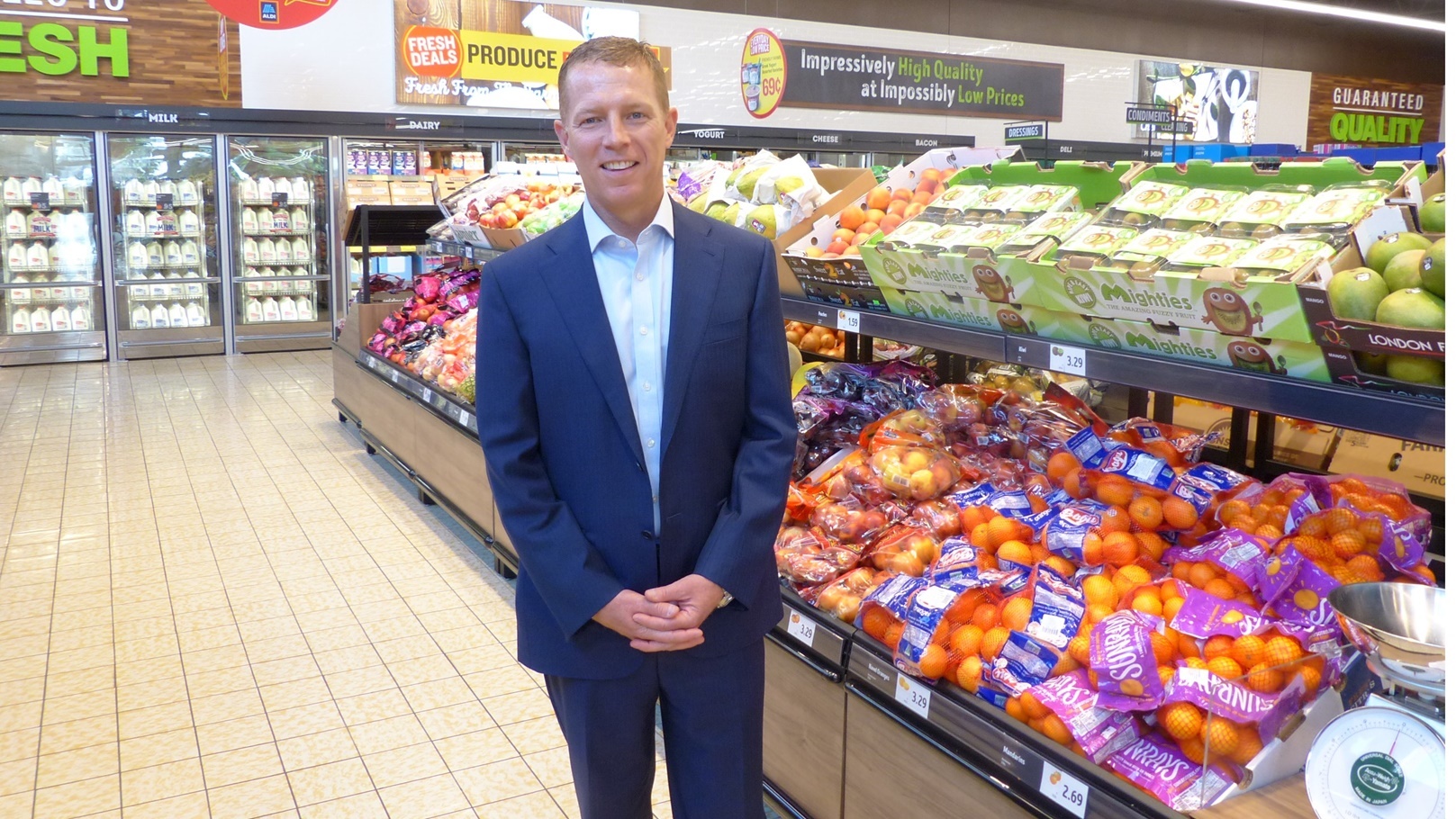 Jason_Hart-Aldi-produce_area