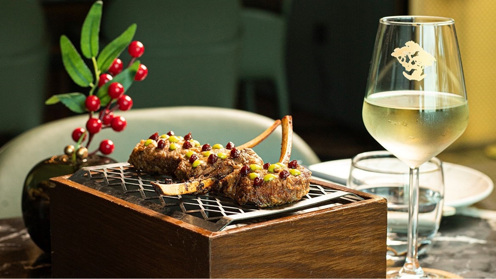 منيو مطعم ساتشي