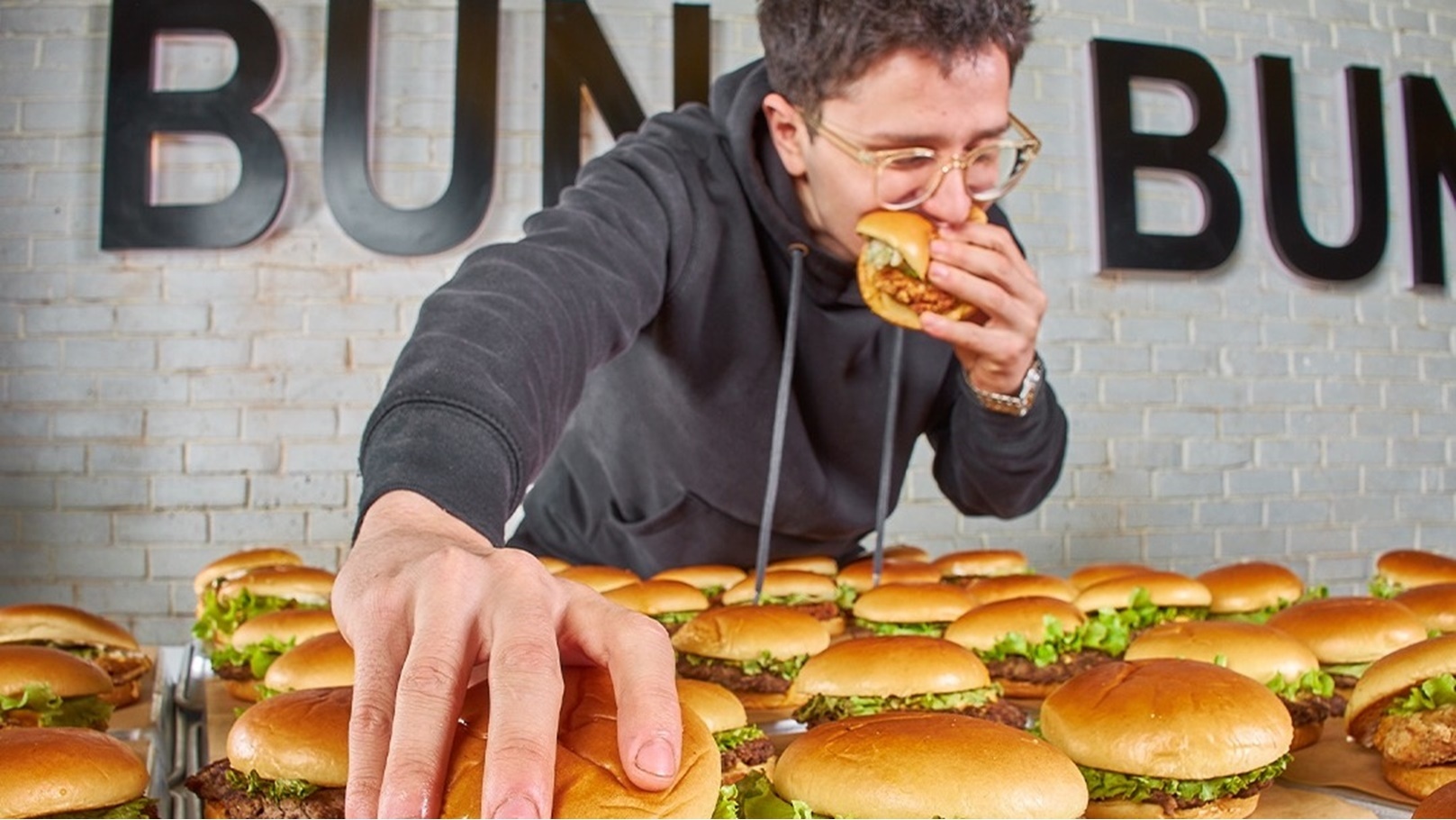 328127249_701950215050757_4774150441195142028_n