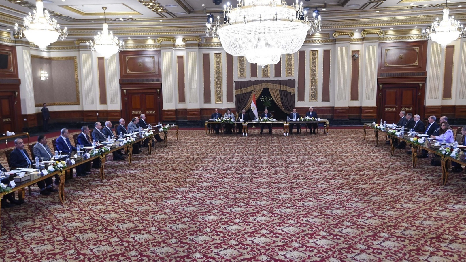 مجلس الوزراء