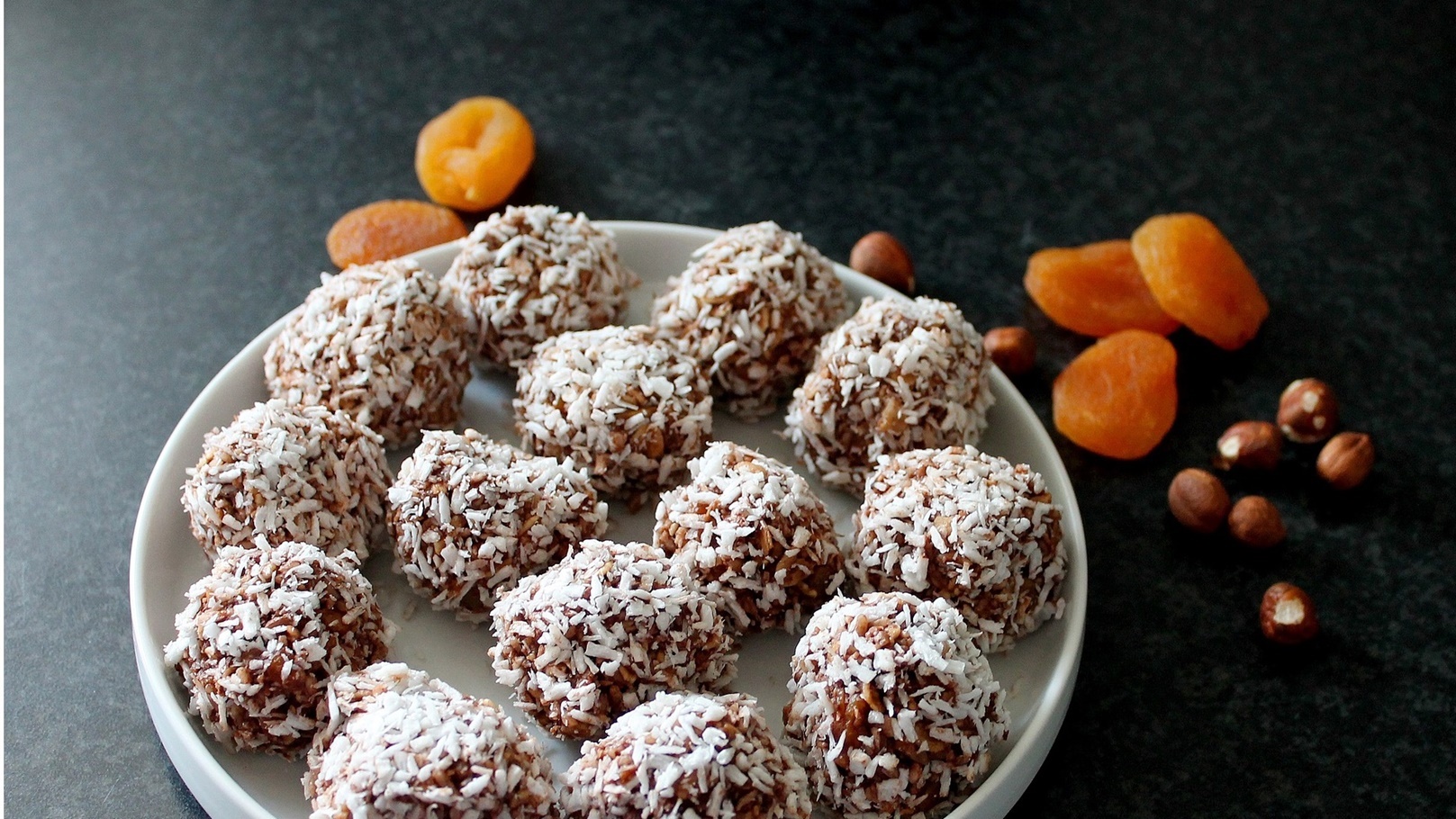 كيكة جوز الهند3