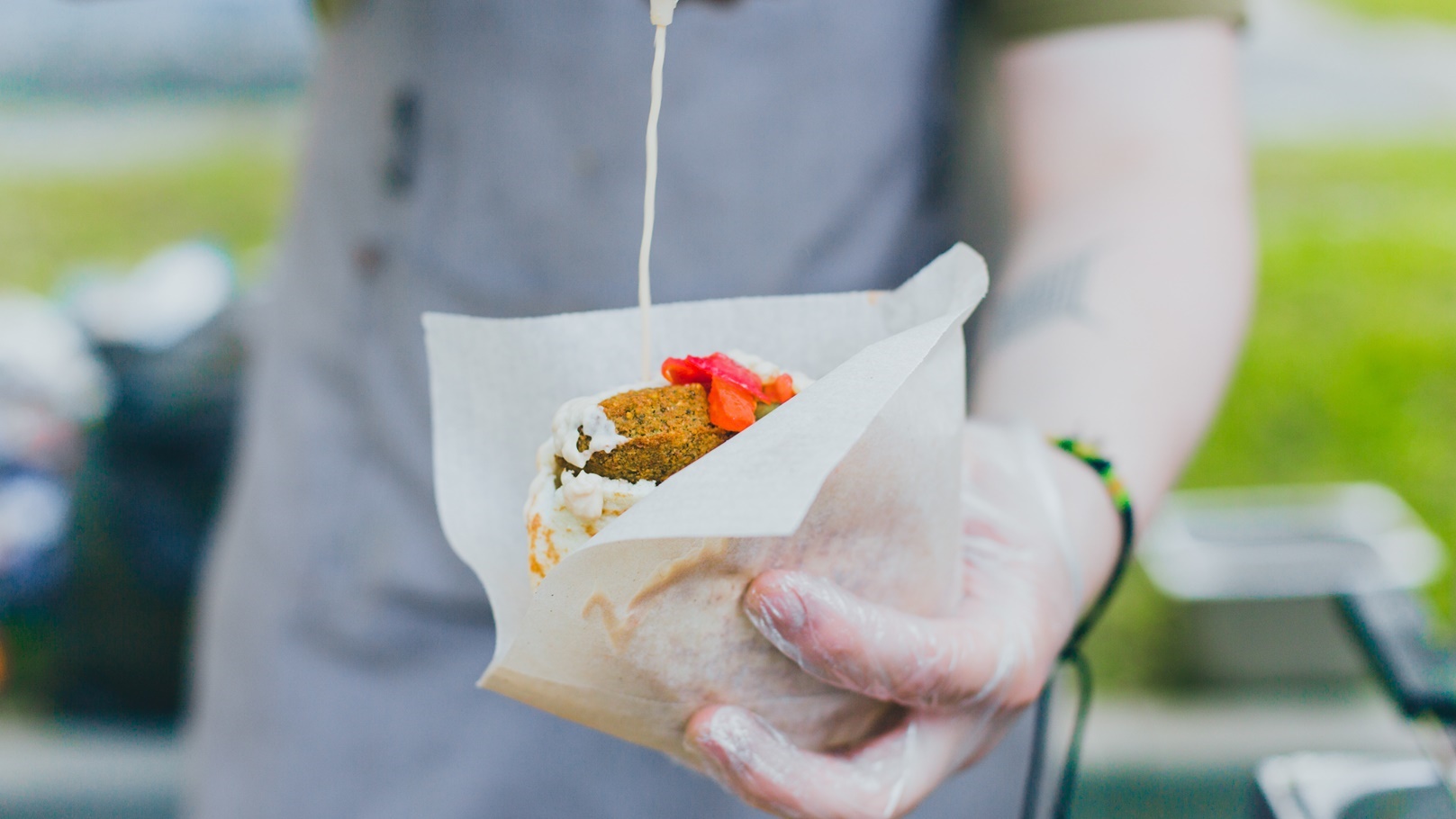 طريقة عمل عجينة الطعمية لـ فاطمة ابو حاتي